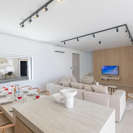 Orea Luxury Villa Ajía Nápa