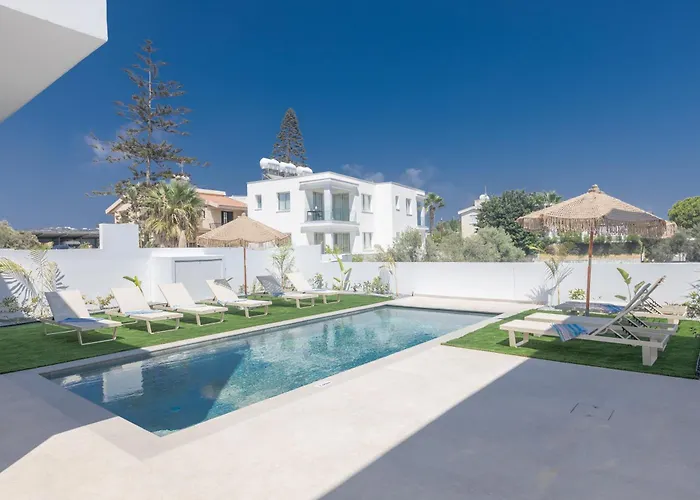 Orea Luxury Villa Ayia Napa