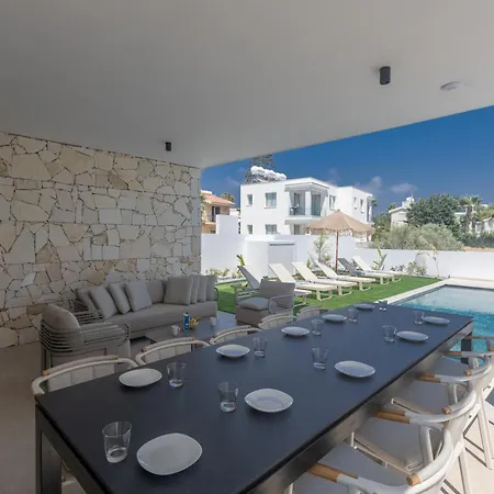 Orea Luxury איה נאפה